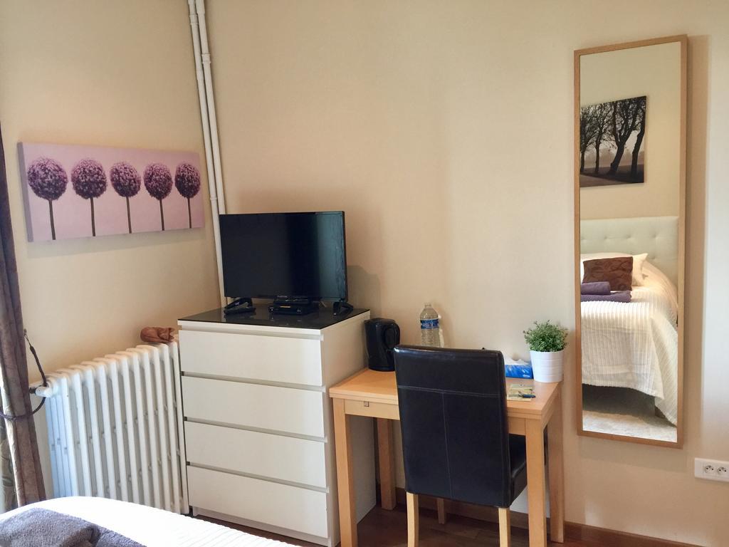 Gites Du Caylar - Chambres Et Appartments ル・ケラール エクステリア 写真